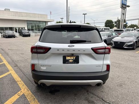 Used 2025 Ford Escape Active AWD/4WD image 7