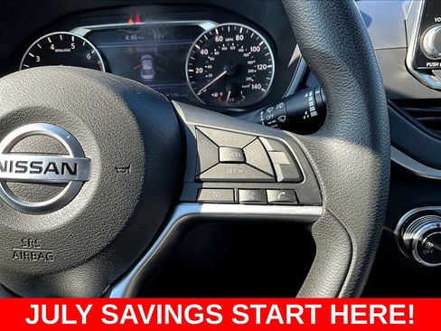 Used 2022 Nissan Altima 2.5 SV FWD image 15