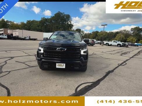 Certified 2022 Chevrolet Silverado 1500 RST image 3