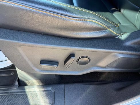 Used 2023 Ford Bronco Badlands w/ Sasquatch Package image 14