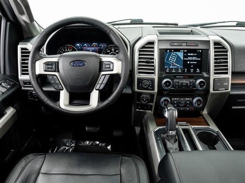 Used 2016 Ford F150 Lariat w/ Equipment Group 502A Luxury image 16