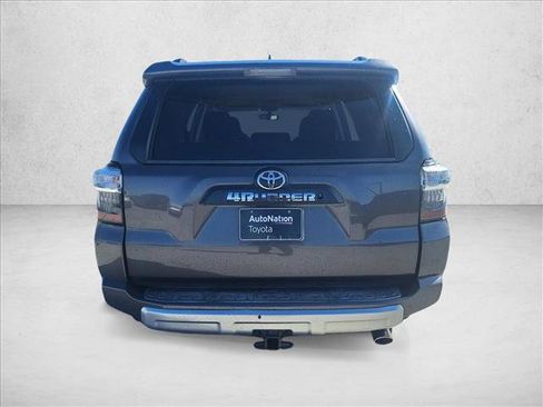 Used 2019 Toyota 4Runner TRD Off-Road AWD/4WD image 6