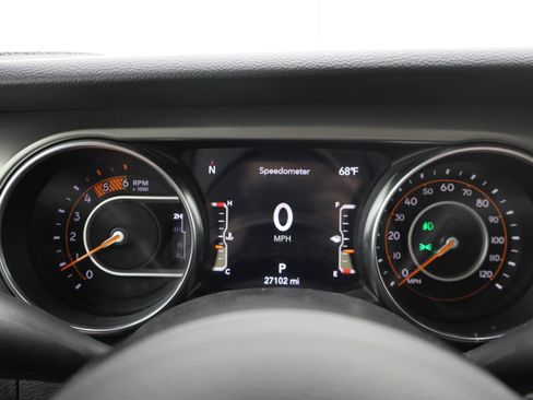 Used 2023 Jeep Gladiator Sport AWD/4WD image 10