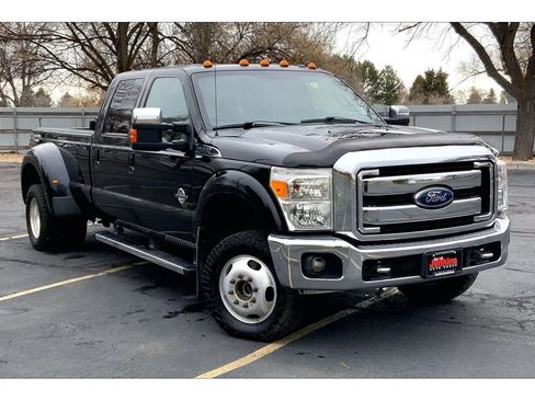 Used 2014 Ford F350 Lariat w/ Lariat Ultimate Package image 2