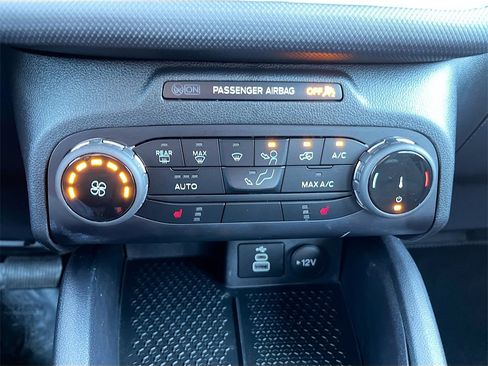 Used 2023 Ford Bronco Sport Badlands image 15