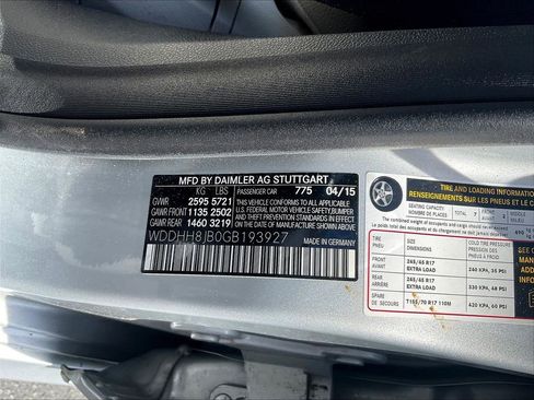Used 2016 Mercedes-Benz E 350 4MATIC Wagon image 19