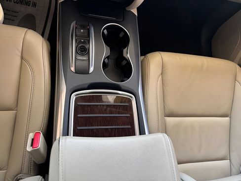 Used 2018 Acura MDX SH-AWD image 33