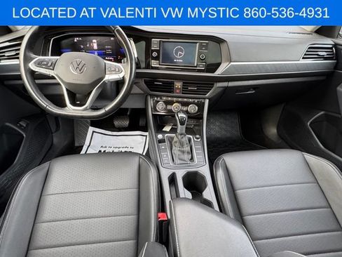 Used 2023 Volkswagen Jetta SE FWD image 12