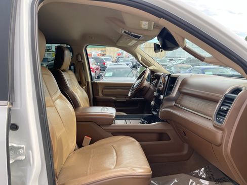 Used 2019 RAM 2500 Limited AWD/4WD image 28