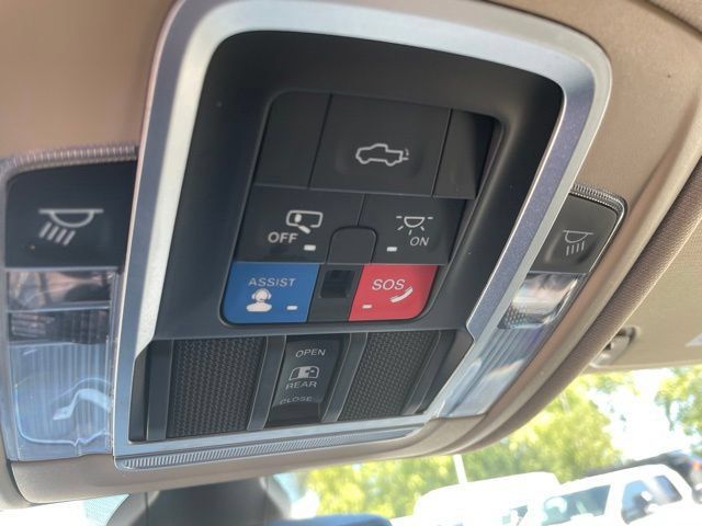 Used 2020 RAM 1500 Laramie AWD/4WD image 51