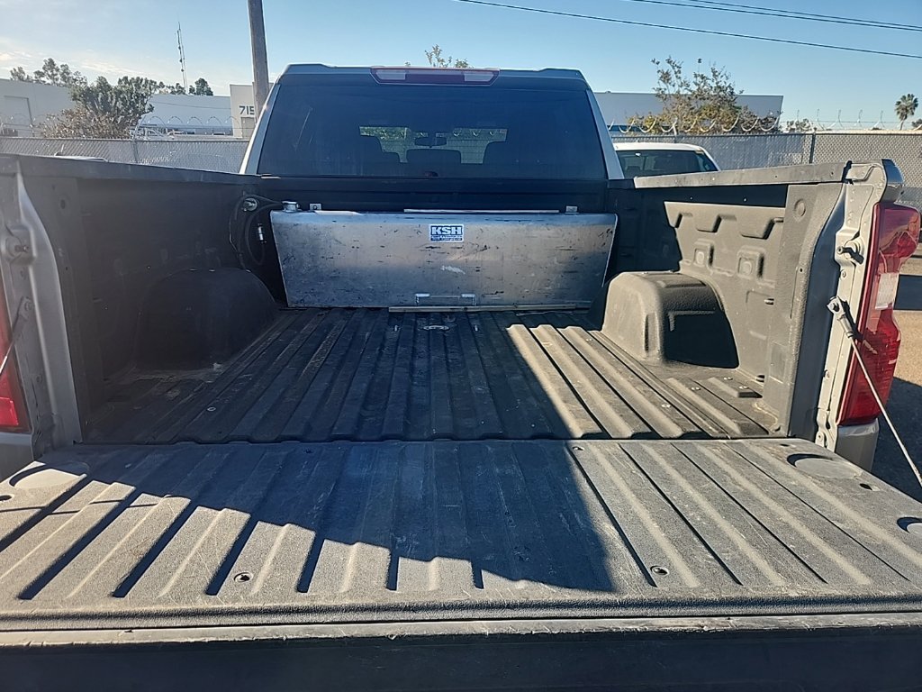 Used 2021 Chevrolet Silverado 1500 LT w/ Diesel Off-Road Package AWD/4WD image 17