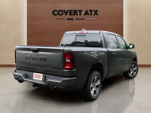 New 2026 RAM 1500 Express AWD/4WD image 5