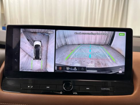 Certified 2024 Nissan Rogue Platinum image 31