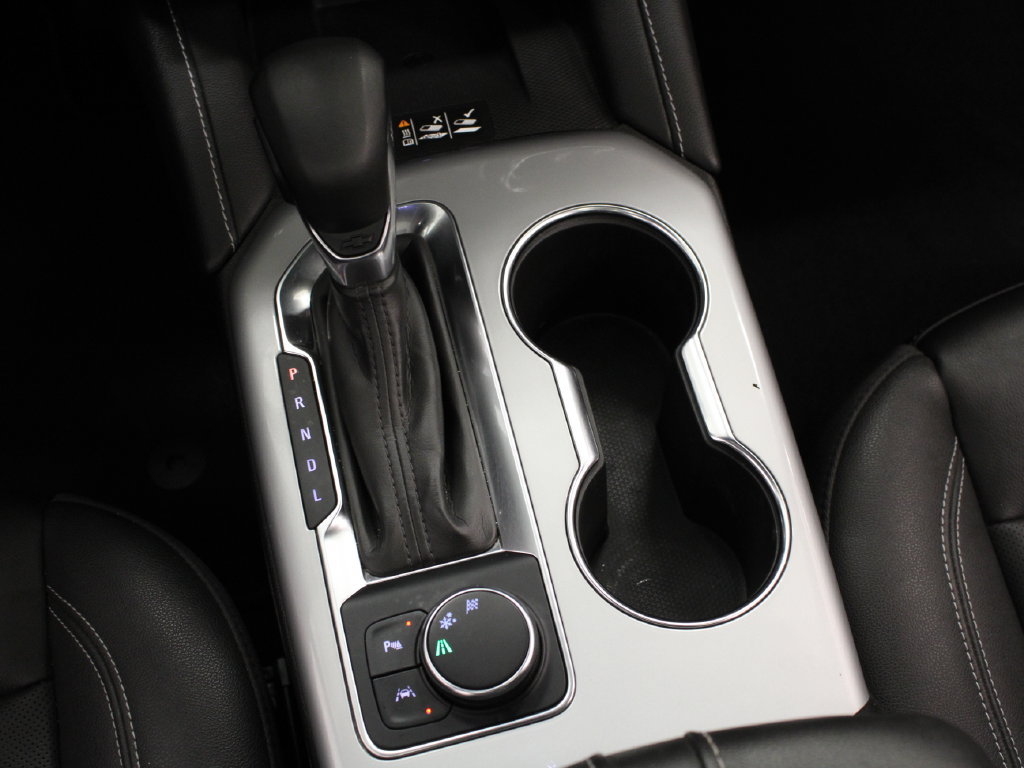Used 2024 Chevrolet Blazer LT w/ Sound & Technology Package FWD image 29