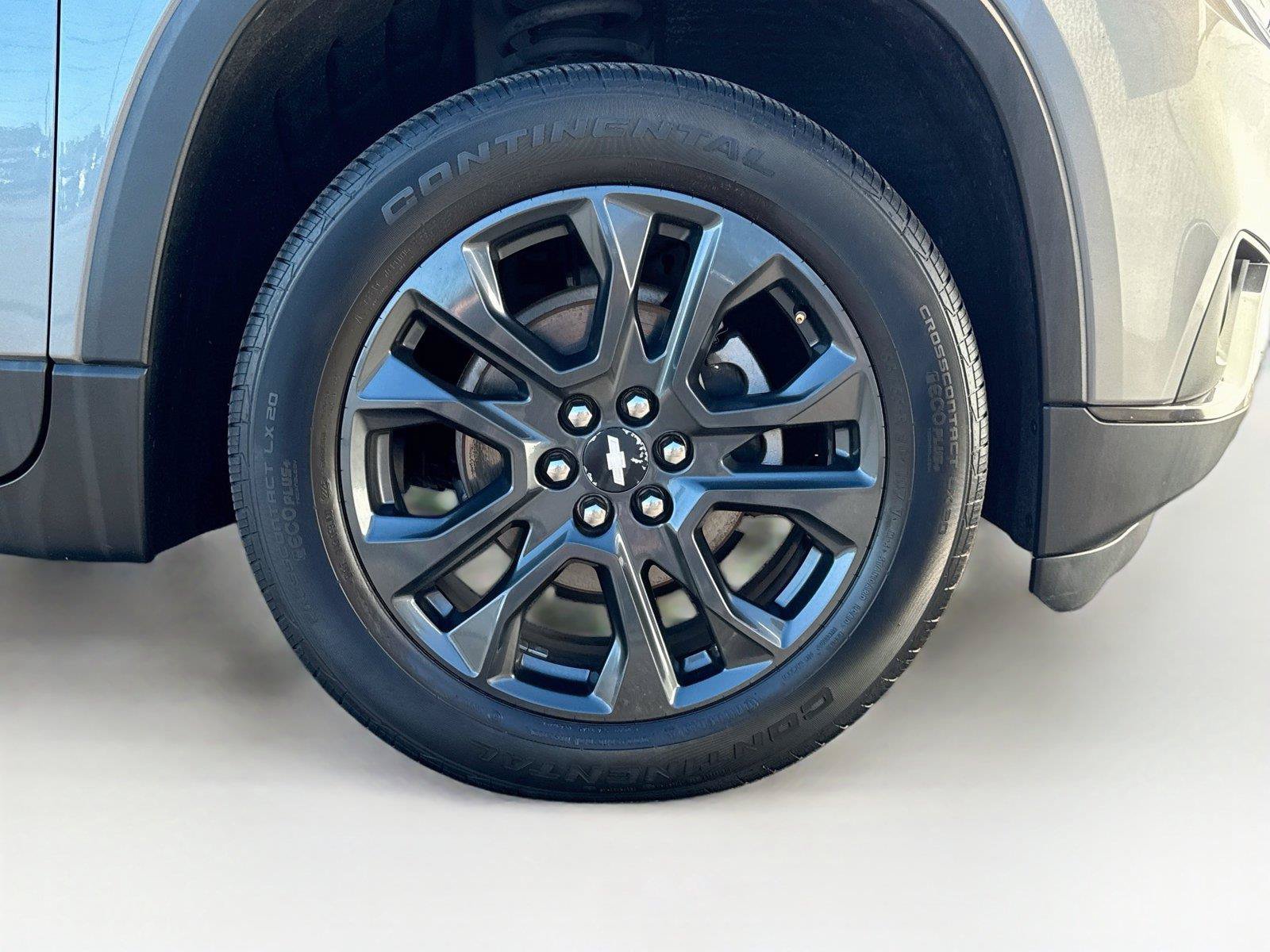 Used 2020 Chevrolet Traverse RS FWD image 37
