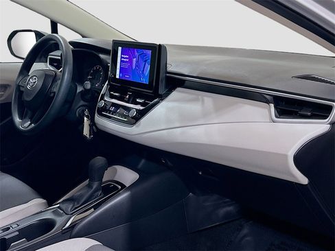Used 2024 Toyota Corolla LE image 24