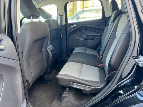 Used 2018 Ford Escape SE FWD image 28