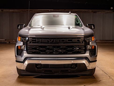 Used 2025 Chevrolet Silverado 1500 W/T w/ WT Safety Package image 2