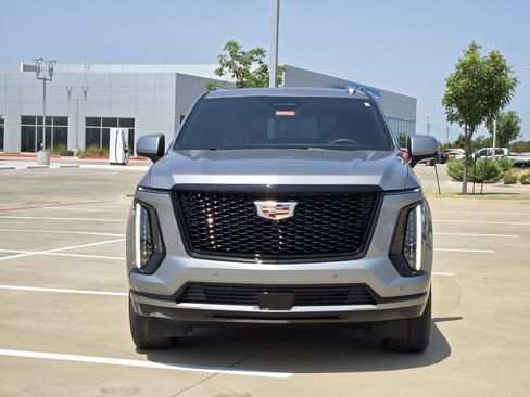 New 2026 Cadillac Escalade Sport AWD/4WD image 6