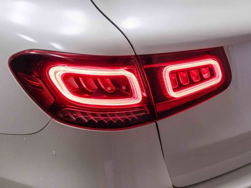 Certified 2021 Mercedes-Benz GLC 43 AMG 4MATIC image 7