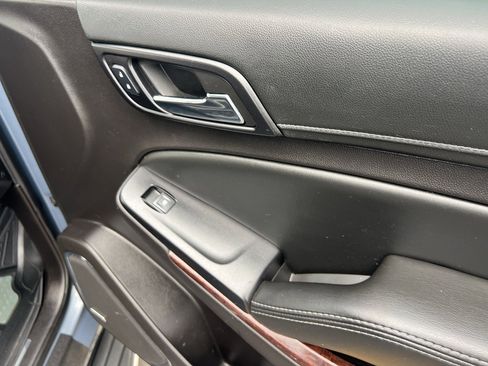 Used 2016 GMC Yukon XL SLT image 23