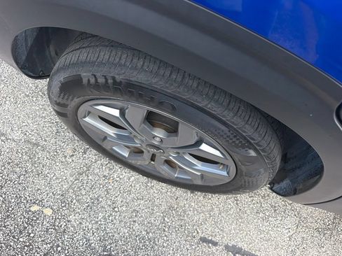 Used 2024 Kia Seltos S FWD image 11