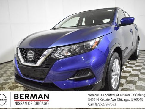 Certified 2022 Nissan Rogue Sport S image 1