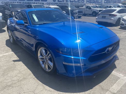 Used 2021 Ford Mustang Premium w/ Pony Package RWD image 7