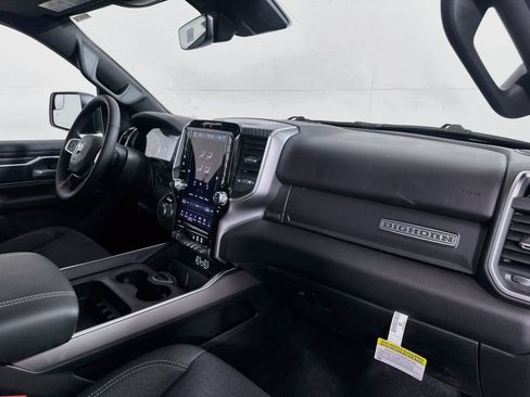 New 2026 RAM 1500 4x4 Crew Cab image 30