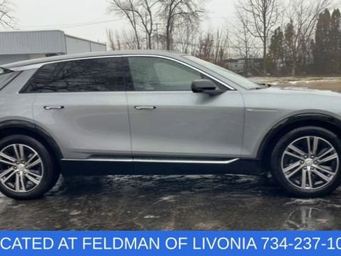 Used 2024 Cadillac Lyriq Luxury image 9