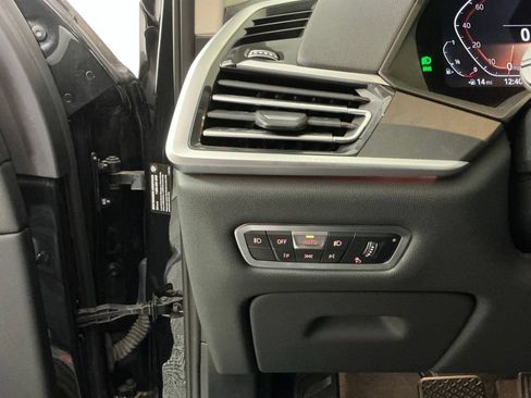 Used 2022 BMW X7 xDrive40i AWD/4WD image 13
