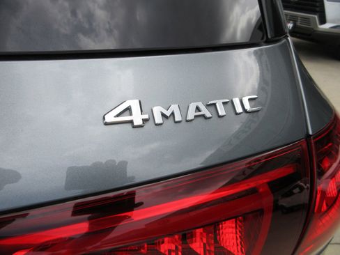 Used 2021 Mercedes-Benz GLE 450 4MATIC image 9