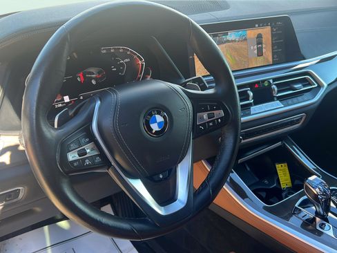 Used 2022 BMW X5 xDrive40i w/ Executive Package image 9