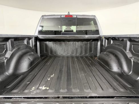 Used 2019 RAM 1500 Laramie w/ Sport Appearance Package AWD/4WD image 15