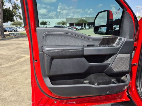 Used 2023 Ford F250 Lariat w/ Lariat Ultimate Package image 10