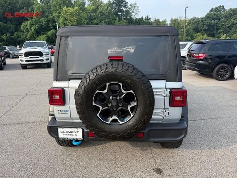 Used 2022 Jeep Wrangler Unlimited Rubicon 4xe AWD/4WD image 7