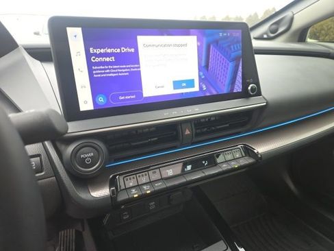 Used 2023 Toyota Prius Limited image 15