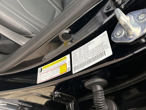 Used 2025 Acura TLX w/ Technology Package image 20