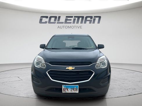 Used 2017 Chevrolet Equinox LS FWD image 2