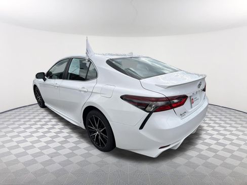 Certified 2024 Toyota Camry SE image 11