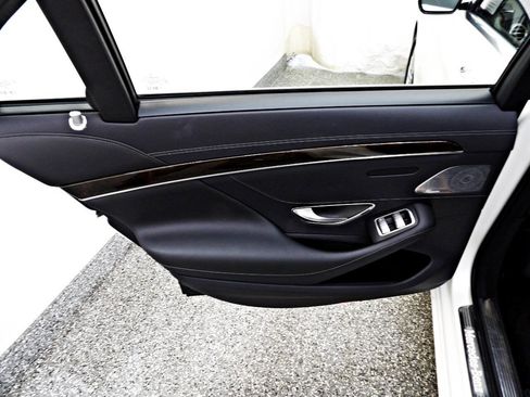 Used 2020 Mercedes-Benz S 450 4MATIC Sedan image 9