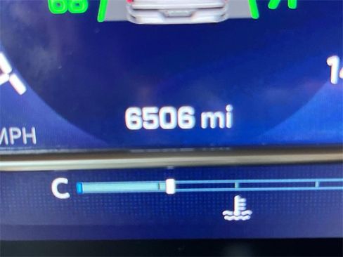 Used 2024 Chevrolet Silverado 2500 LTZ w/ LTZ Plus Package image 17