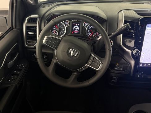 Certified 2025 RAM 2500 Big Horn AWD/4WD image 43