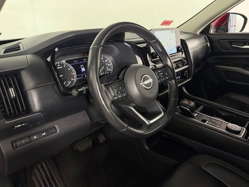 Used 2024 Nissan Pathfinder SL w/ Cargo Package AWD/4WD image 22