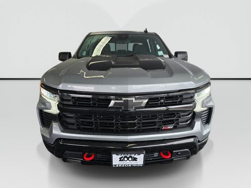 Used 2025 Chevrolet Silverado 1500 LT Trail Boss w/ Convenience Package II AWD/4WD image 8