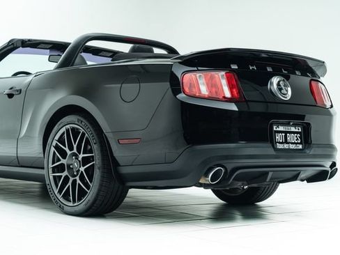 Used 2011 Ford Mustang Shelby GT500 w/ SVT Performance Pkg RWD image 21