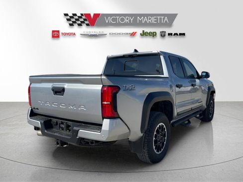 Used 2024 Toyota Tacoma TRD Off-Road w/ TRD Off Road Premium Package image 5