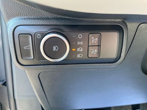 New 2026 Ford Explorer Active w/ Active Comfort Package AWD/4WD image 31