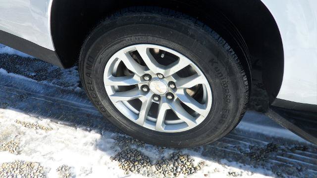 Used 2024 Chevrolet Suburban LT AWD/4WD image 5