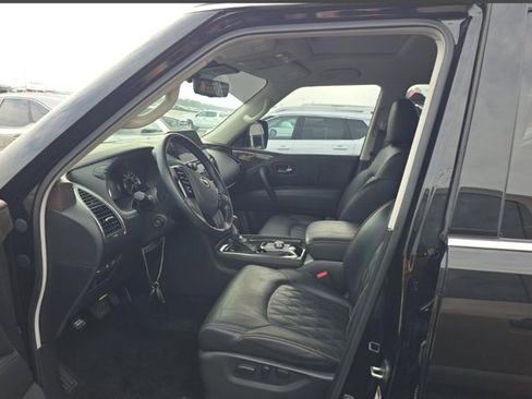 Certified 2024 Nissan Armada Platinum w/ Captain's Chairs Package image 4